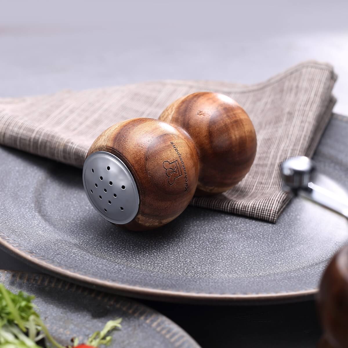 Salière & Moulin à Poivre – Set de 2 en Bois d'Acacia
